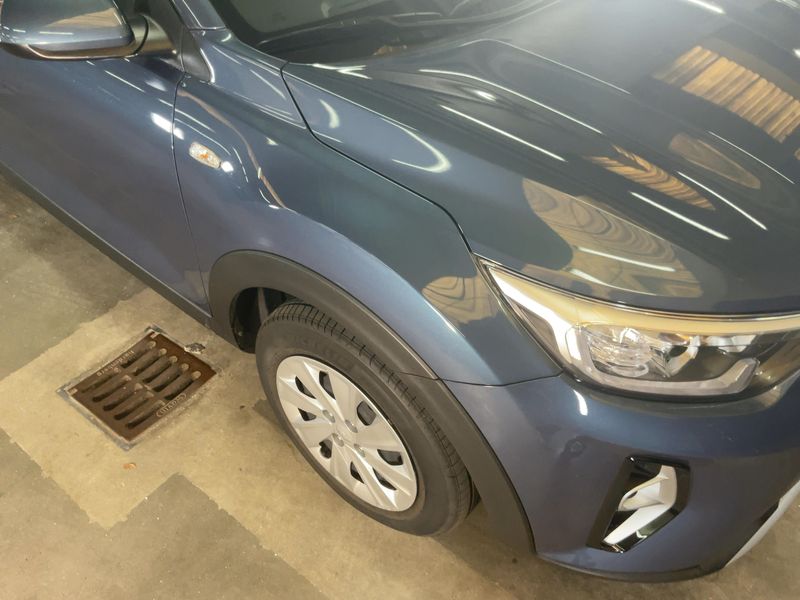 Kia Stonic 1.0 TGDI Spirit — zdjęcie 8