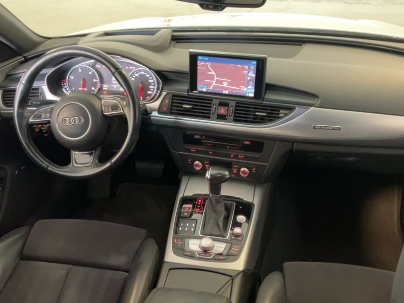 Audi A6 Allroad 3.0 V6 TDI — zdjęcie 12