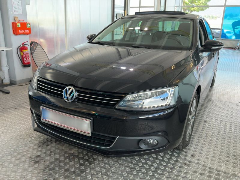 Volkswagen Jetta 1.6 TDI Highline BlueMotion Tech
