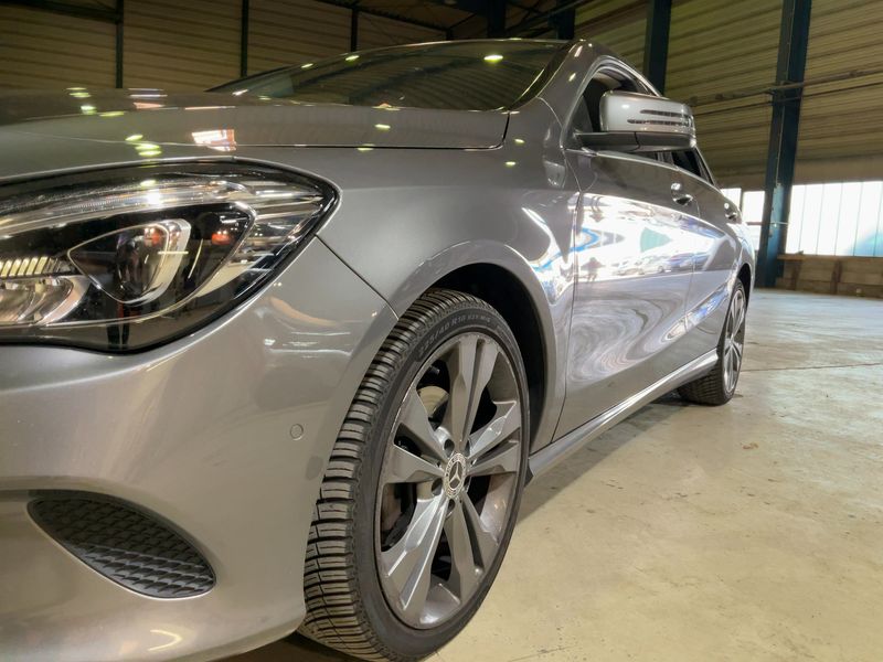 Mercedes-Benz CLA-Klasse CLA 180 Urban — zdjęcie 2