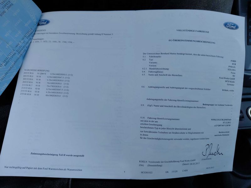 Ford Focus 1.6 Ti-VCT Titanium — zdjęcie 19
