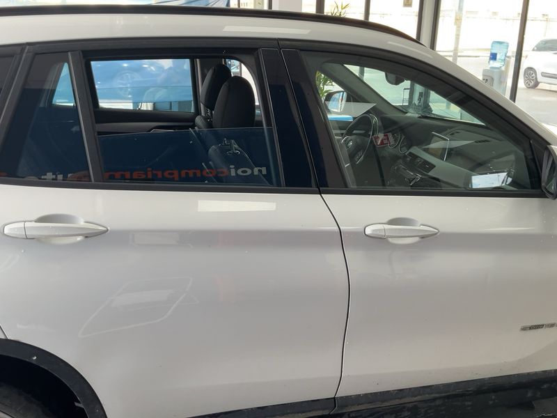 BMW X1 sDrive 16d Advantage — zdjęcie 7
