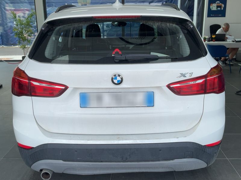 BMW X1 sDrive 16d Advantage — zdjęcie 5