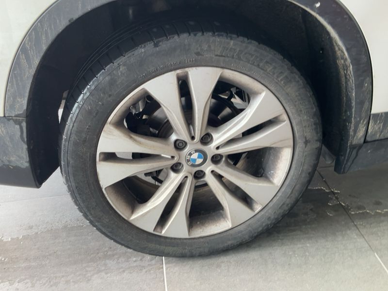 BMW X1 sDrive 16d Advantage 2017 – снимка 9