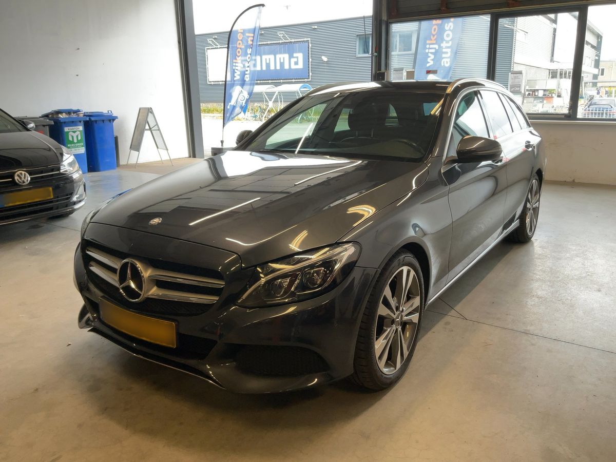 Mercedes-Benz C-Klasse 2015