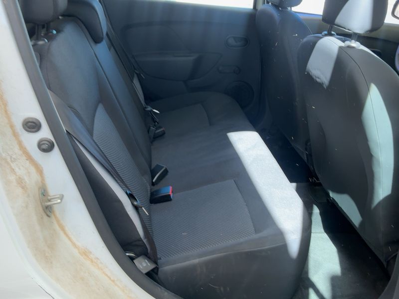 Dacia Sandero 1.2 Ambiance — zdjęcie 14