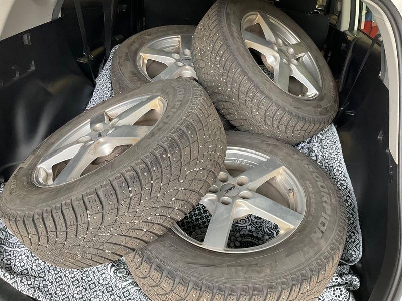 Toyota RAV 4 2.5 Hybrid Comfort 2018 – снимка 15