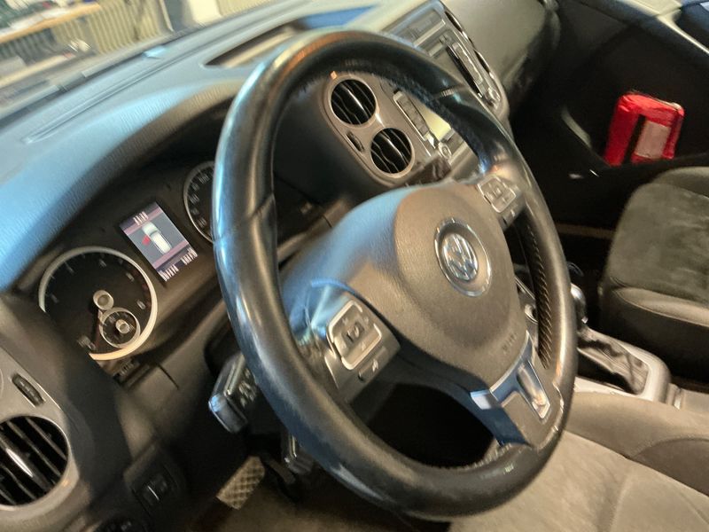 Volkswagen Tiguan 2.0 TDI Track & Style 4Motion BlueMotion Tech 2013 – снимка 28