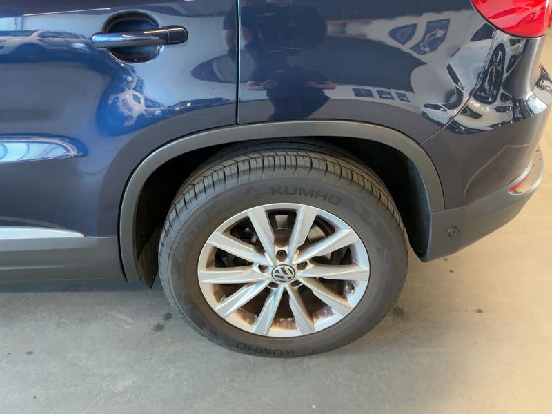 Volkswagen Tiguan 2.0 TDI Track & Style 4Motion BlueMotion Tech 2013 – снимка 5