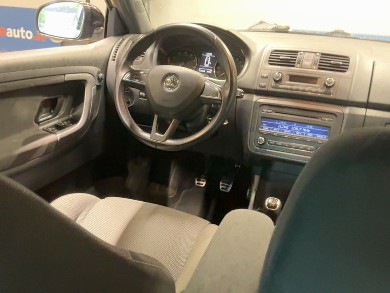 Skoda Fabia 1.2 TSI Monte Carlo — zdjęcie 12