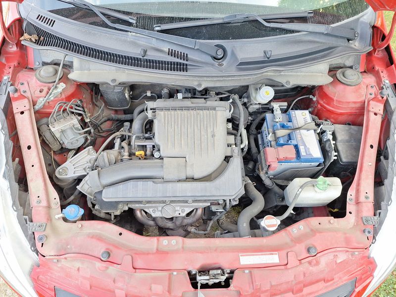 Suzuki Swift 1.2 GL — zdjęcie 8