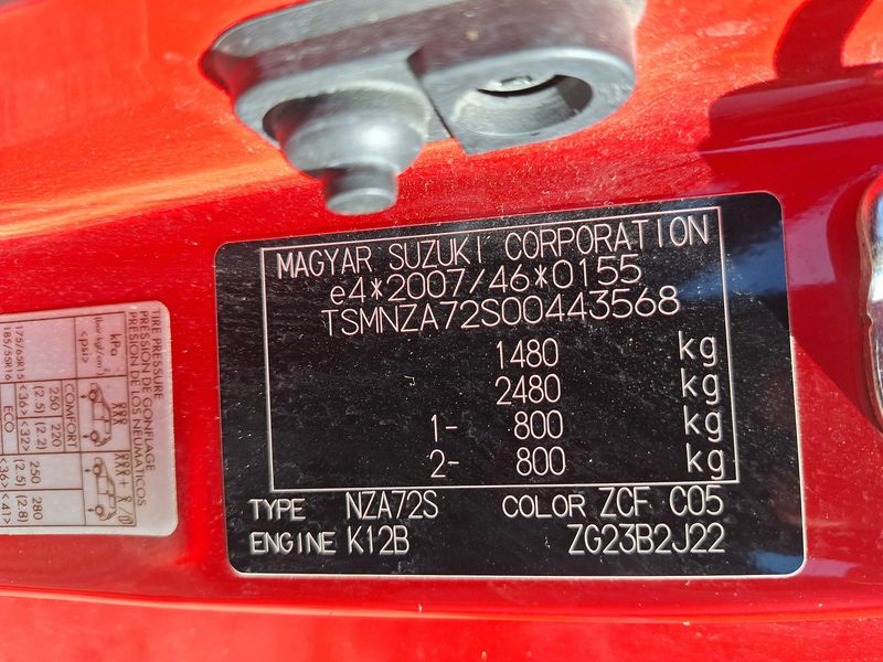 Suzuki Swift 1.2 GL — zdjęcie 15