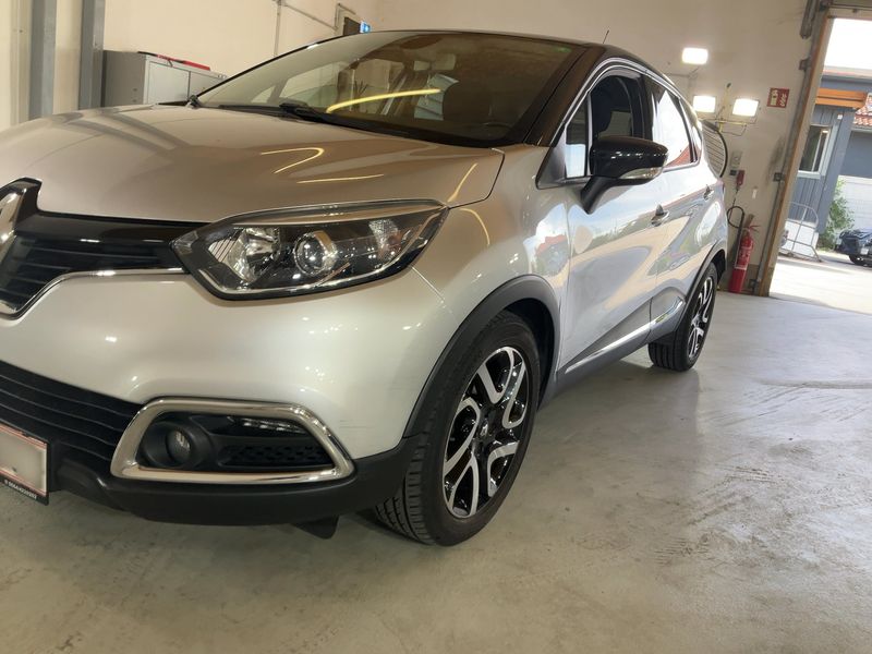 Renault Captur 1.2 TCe Zen 2014 – снимка 2