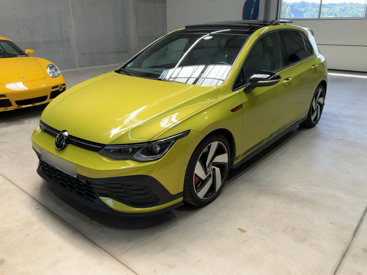 Volkswagen Golf 2024
