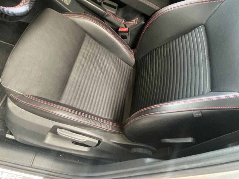 Skoda Octavia 2.0 TDI RS 2017 – снимка 29