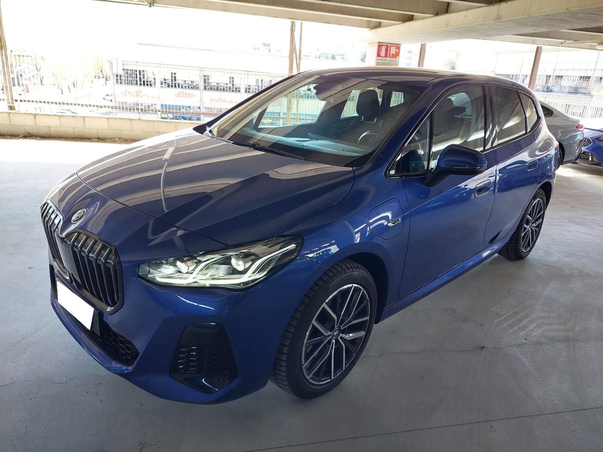 BMW 2er 2023 — photo 1