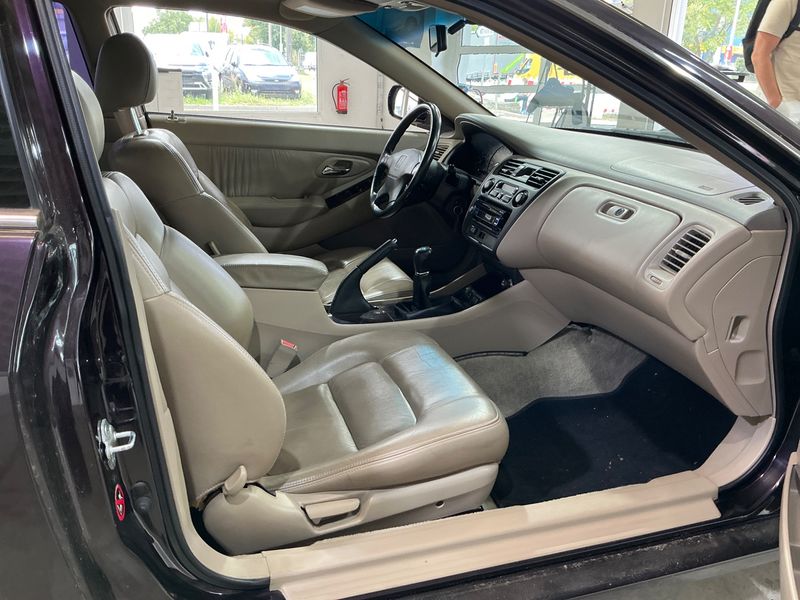 Honda Accord 2.0 ES — zdjęcie 3