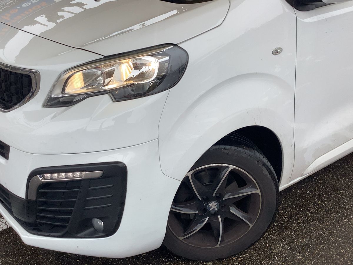 Peugeot Traveller d'occasion