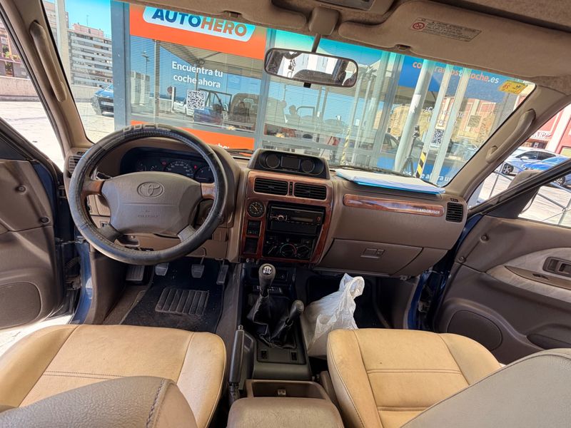 Toyota Land Cruiser 3.0 D-4D VXL — zdjęcie 12