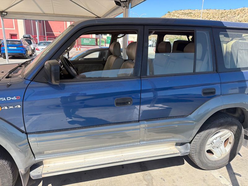 Toyota Land Cruiser 3.0 D-4D VXL — zdjęcie 4