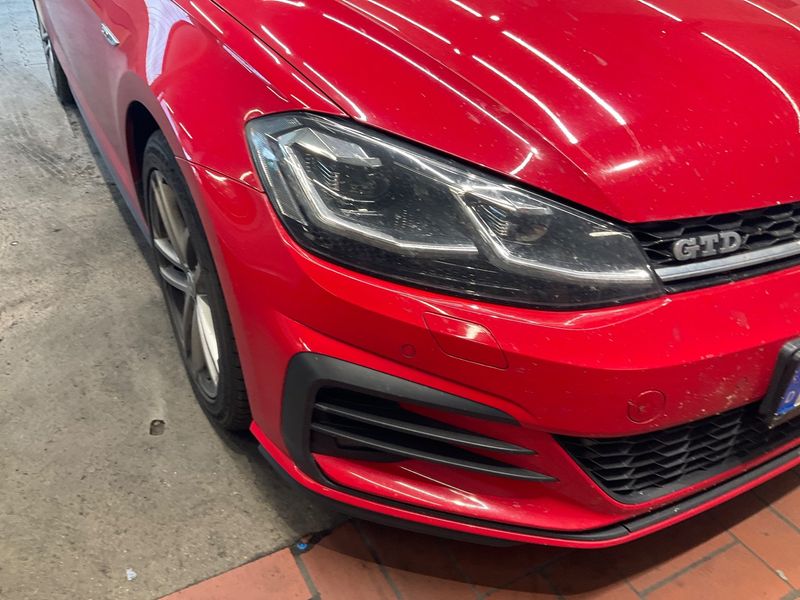 Volkswagen Golf VII 2.0 TDI GTD BlueMotion Tech 2018 – снимка 44
