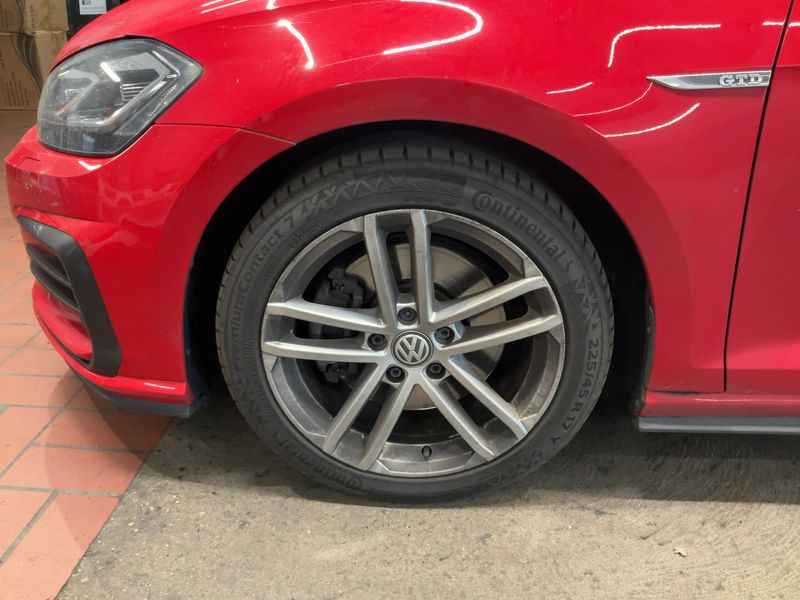 Volkswagen Golf VII 2.0 TDI GTD BlueMotion Tech 2018 – снимка 3