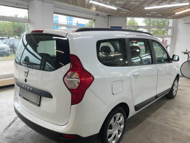 Dacia Lodgy 1.5 dCi Diesel Laureate — zdjęcie 6