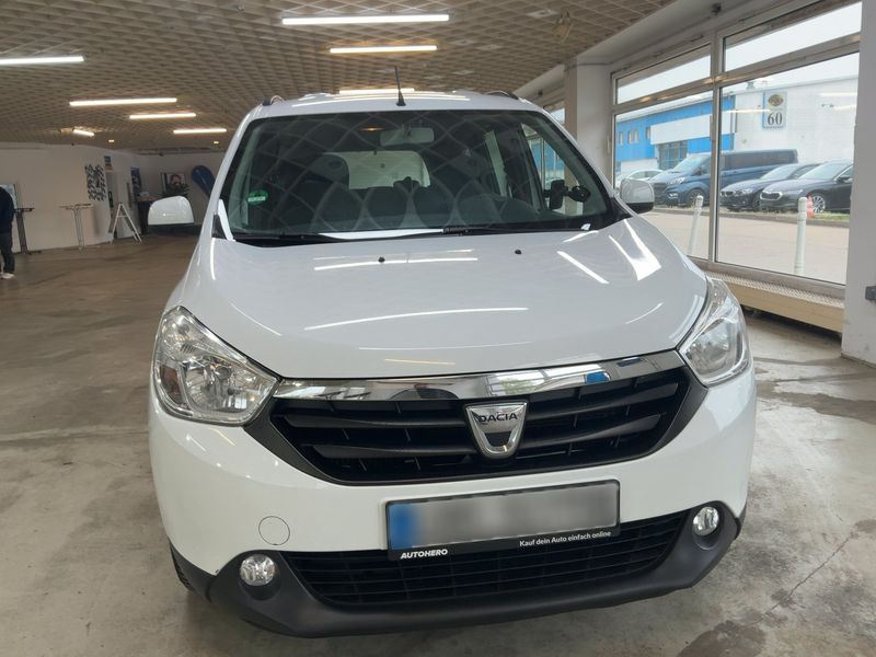 Dacia Lodgy 1.5 dCi Diesel Laureate — zdjęcie 9