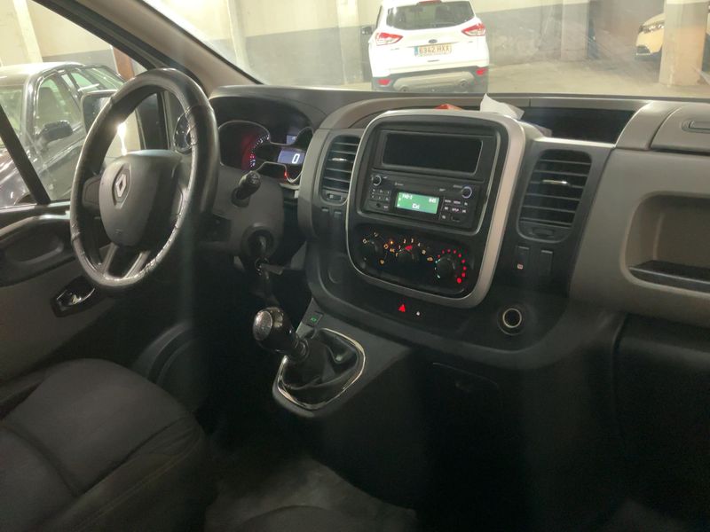 Renault Trafic 1.6 dCi L1H1 2,7t — zdjęcie 12