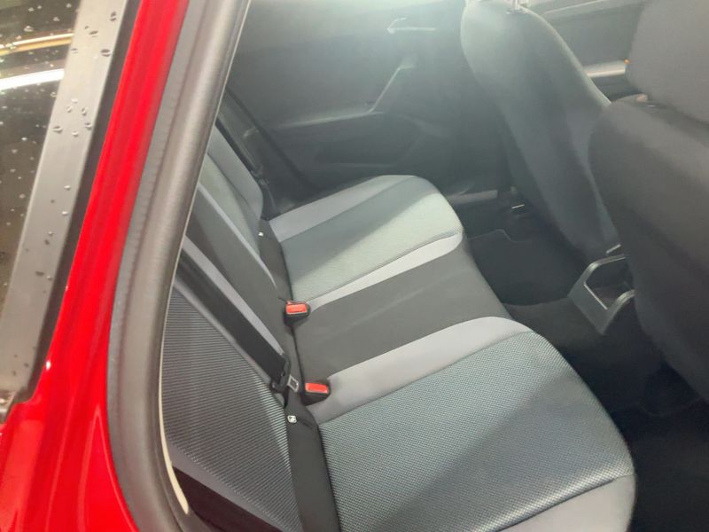 Seat Arona 1.0 TGI Style — zdjęcie 14