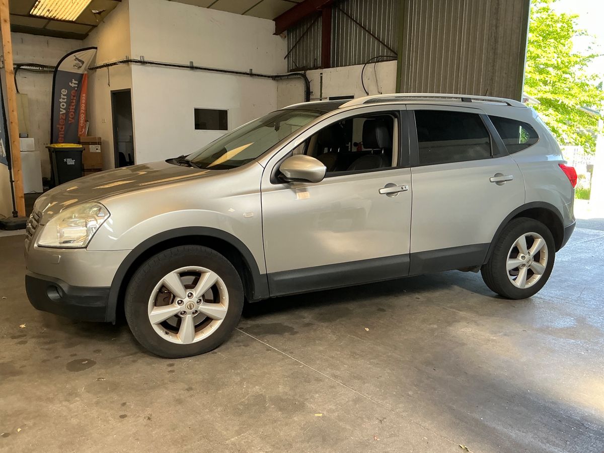 Nissan Qashqai+2 2009