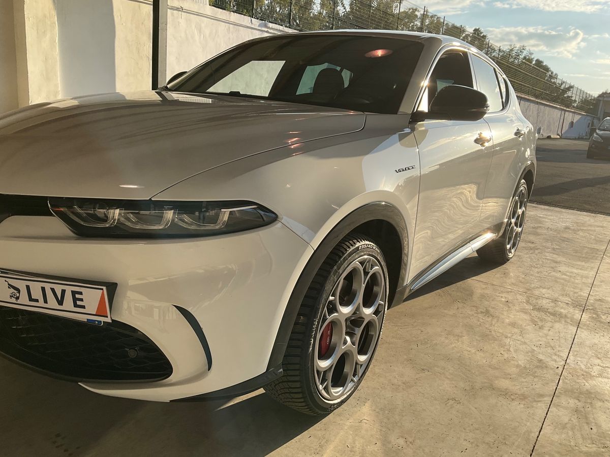 Alfa Romeo Tonale 1.3 Plug-in Hybrid Veloce AWD