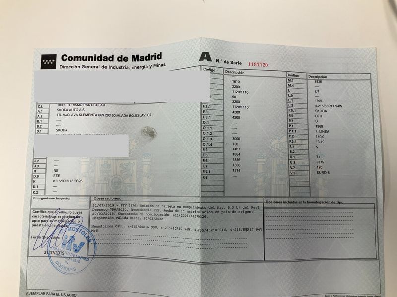 Skoda Superb 2.0 TDI Laurin & Klement 2018 – снимка 21