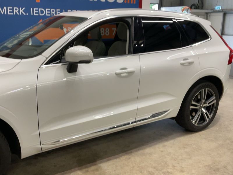 Volvo XC60 2.0 T5 Inscription AWD — zdjęcie 4