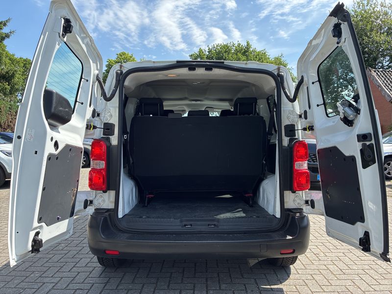 Toyota ProAce 1.6 D-4D L1 — zdjęcie 9