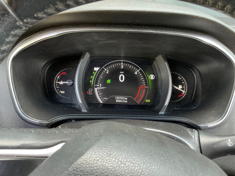 Renault Megane 1.5 dCi Energy Zen 2016 – снимка 18