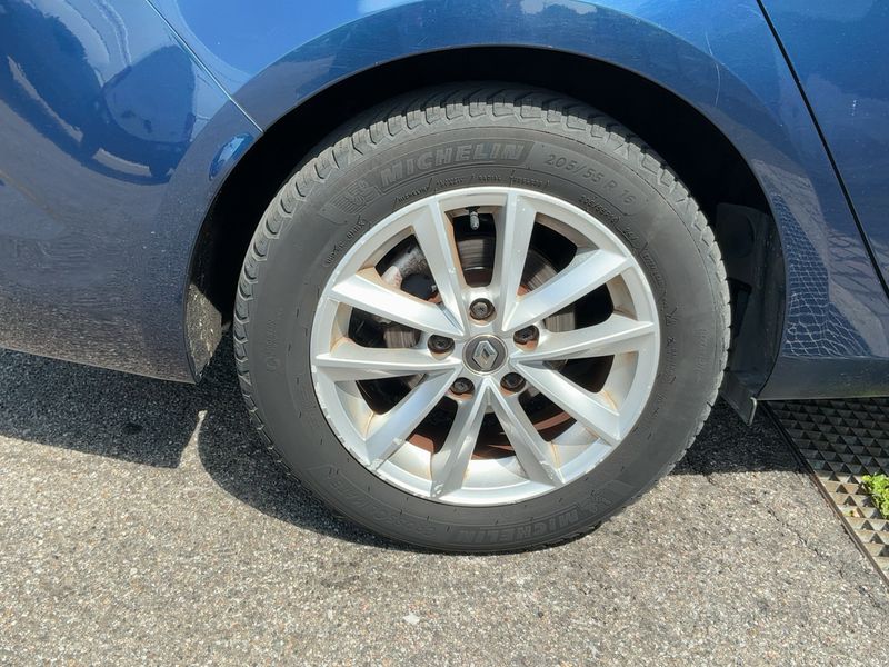 Renault Megane 1.5 dCi Energy Zen 2016 – снимка 9