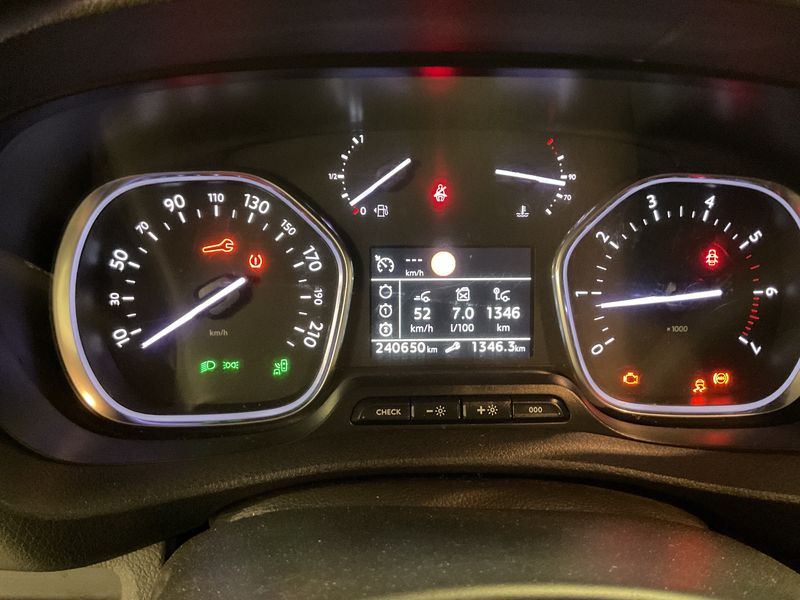 Peugeot Expert 2.0 Blue-HDi Premium TwinCab Edition L3 — zdjęcie 13