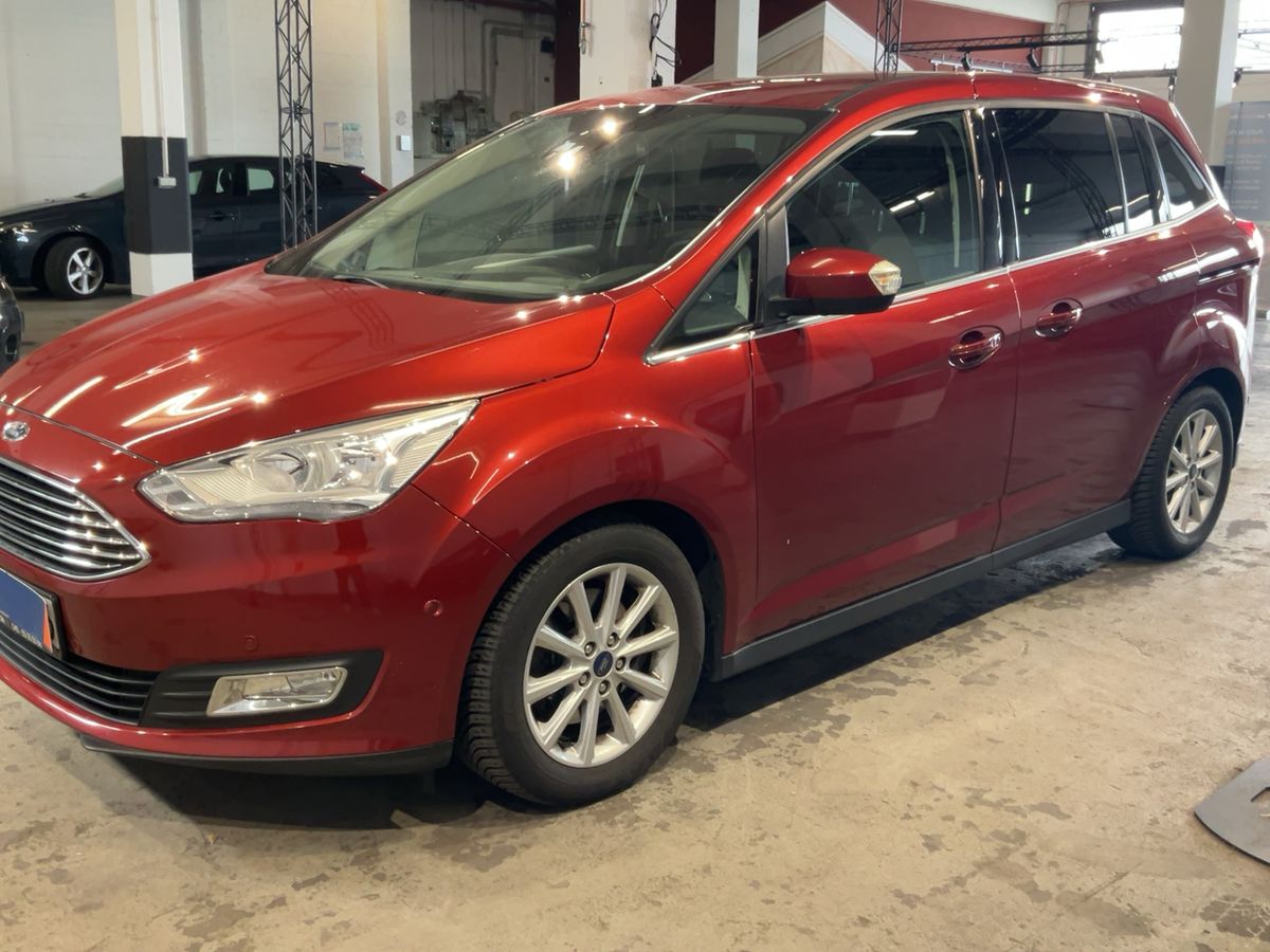 Ford Grand d'occasion