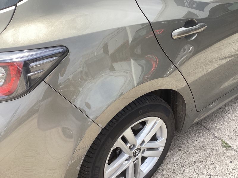 Toyota Corolla 1.8 Hybrid Active 2019 – снимка 22