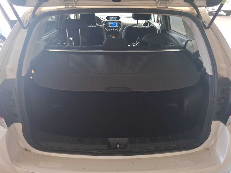 Subaru Impreza 1.6 Exclusive — zdjęcie 9