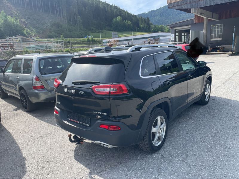 Jeep Cherokee 2.2 M-Jet Limited 4WD — zdjęcie 20
