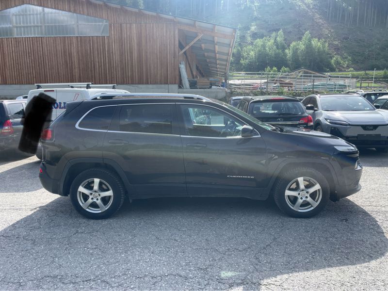 Jeep Cherokee 2.2 M-Jet Limited 4WD — zdjęcie 21