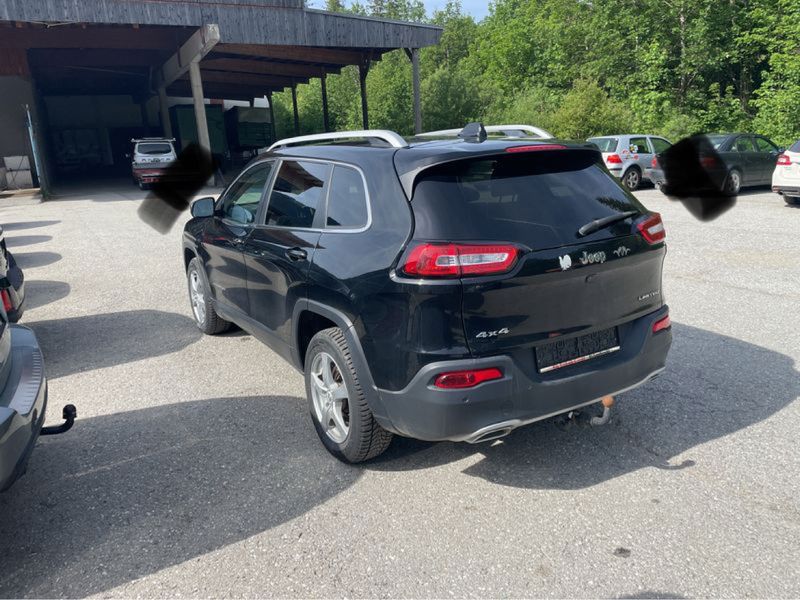 Jeep Cherokee 2.2 M-Jet Limited 4WD — zdjęcie 18