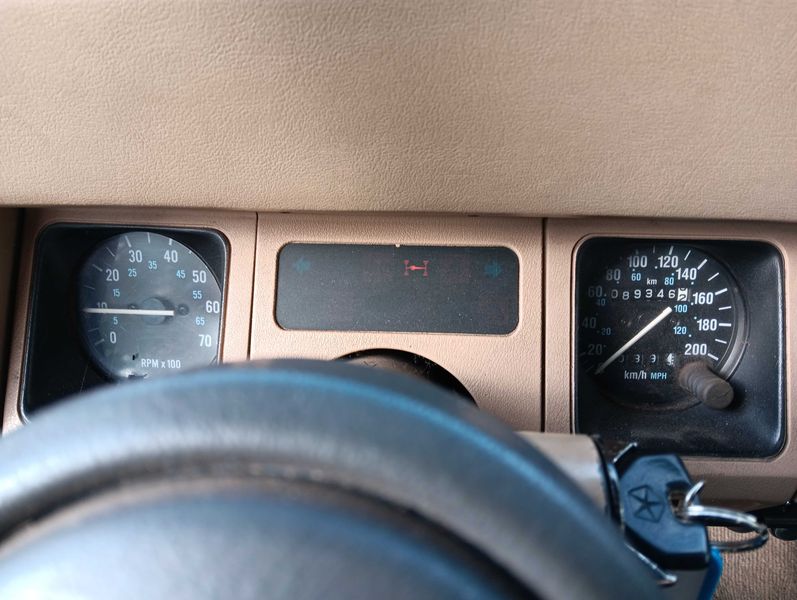 Jeep Wrangler 2.5 — zdjęcie 12
