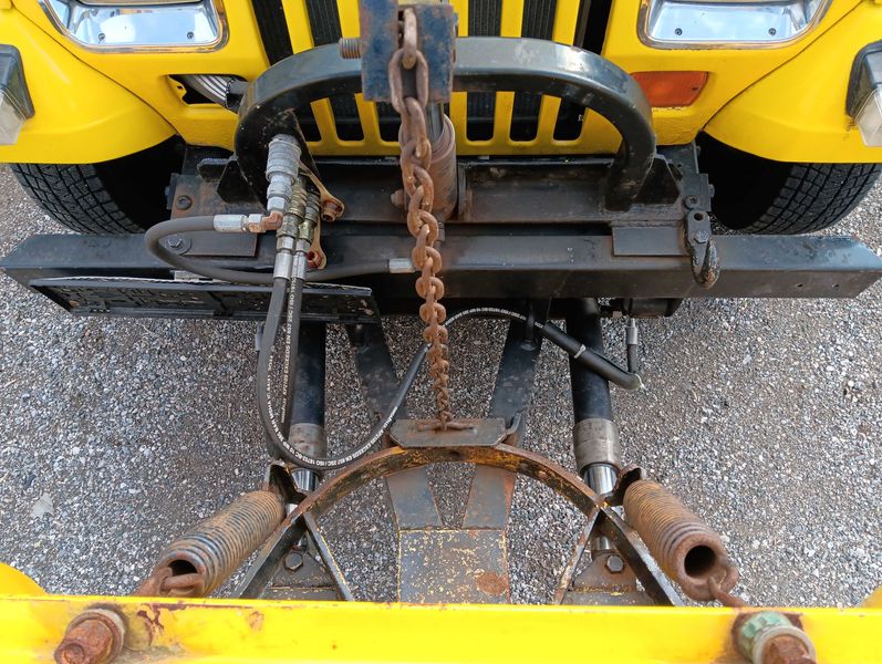 Jeep Wrangler 2.5 — zdjęcie 23