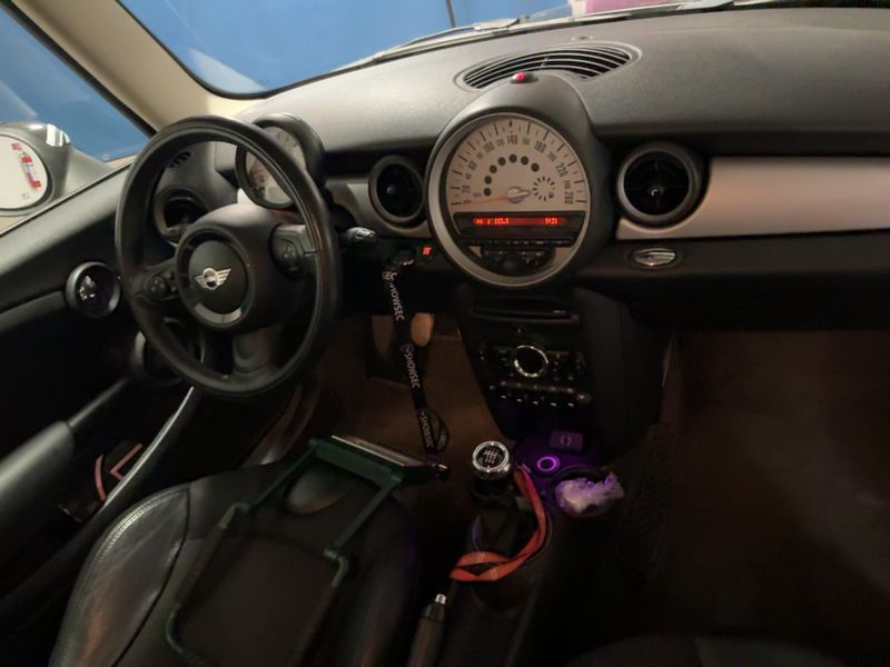 MINI One — zdjęcie 12