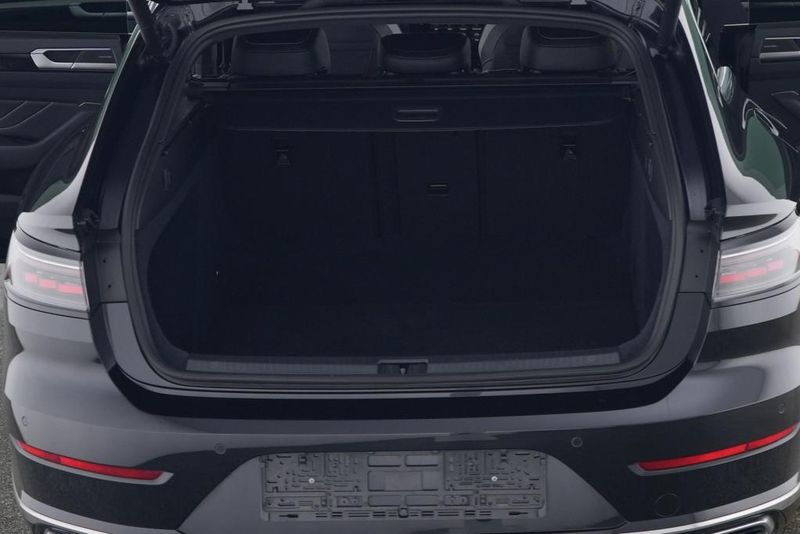 Volkswagen Arteon Shooting Brake 2.0 TSI R-Line — zdjęcie 20