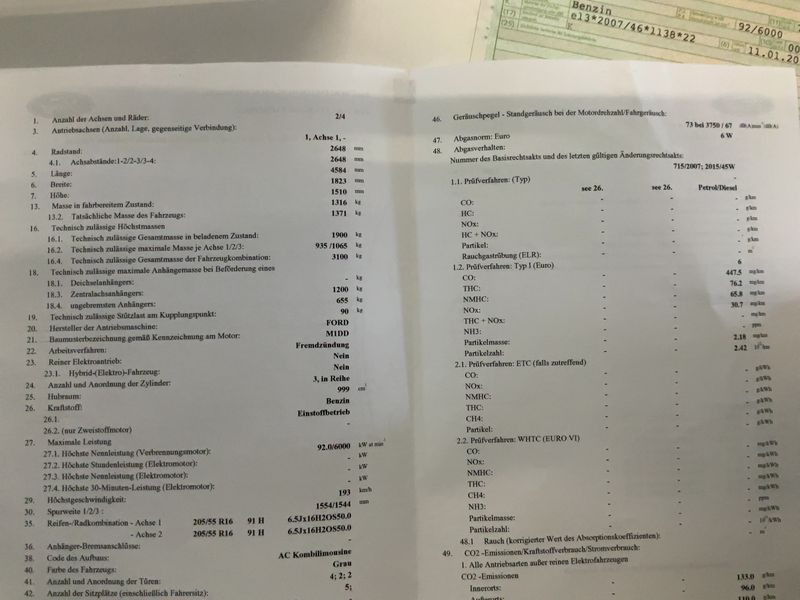 Ford Focus 1.0 EcoBoost Business — zdjęcie 16
