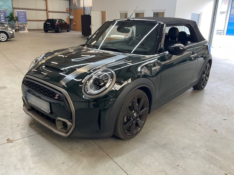 MINI Cabrio